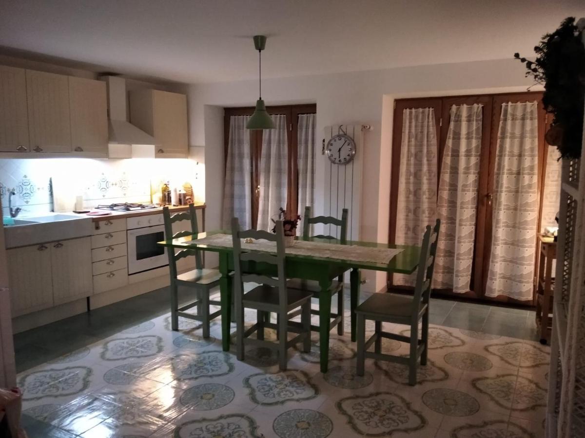 A Casa Di Monica Pozzuoli Exterior foto