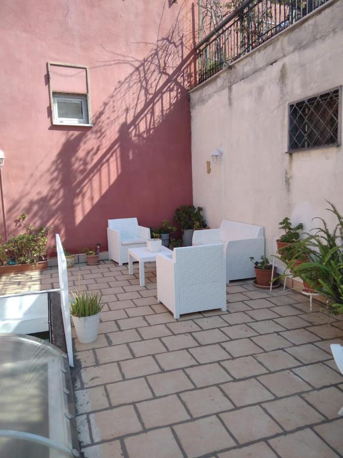 A Casa Di Monica Pozzuoli Exterior foto
